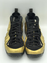 Load image into Gallery viewer, Nike Foamposite &quot;Metallic Gold&quot; PO
